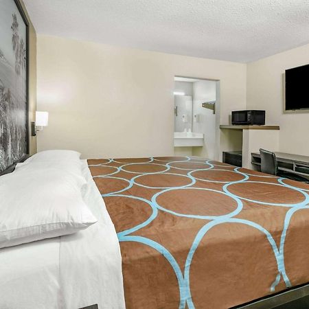 Motel Super 8 By Wyndham Moss Point Exterior foto