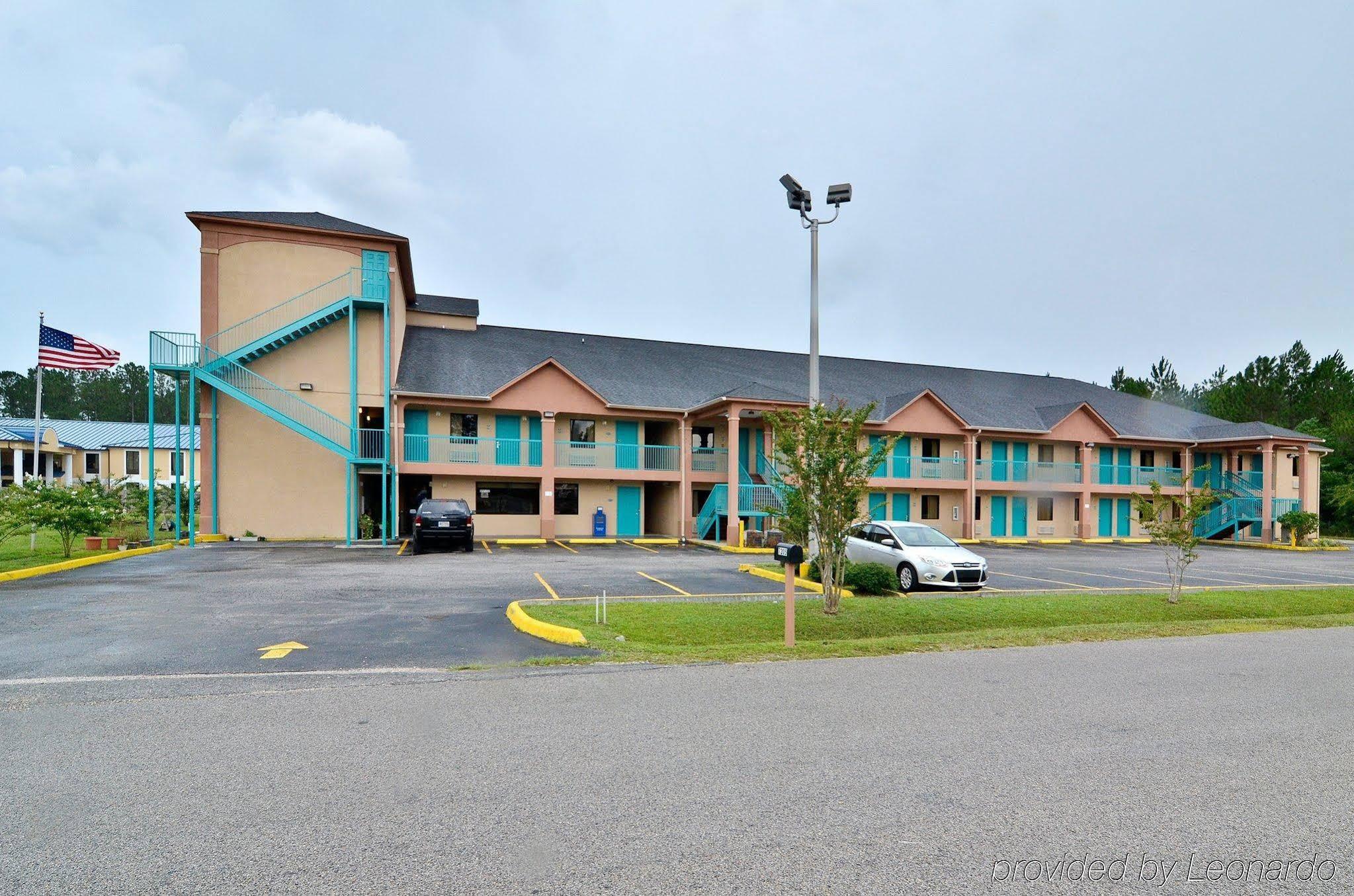 Motel Super 8 By Wyndham Moss Point Exterior foto